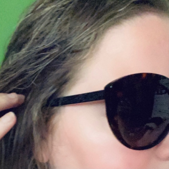 Jimmy Choo Sunglasses ! 🕶 - Picture 3 of 6